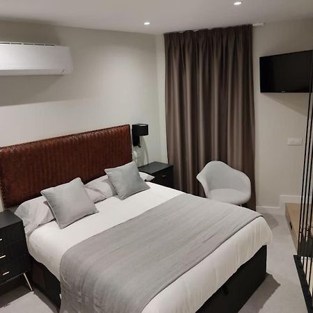 Casa Emilia Caceres Apartment ภายนอก รูปภาพ